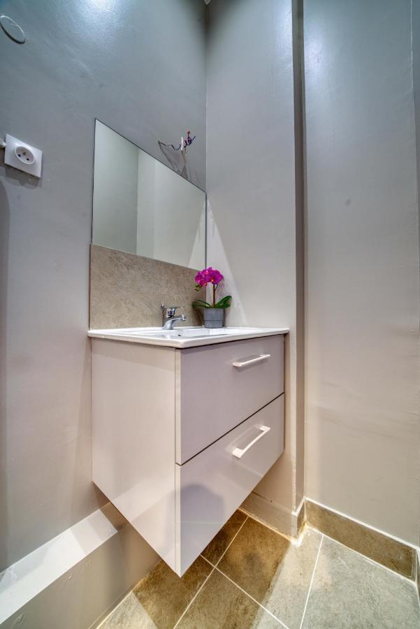 A Detruire 10 - Ne Pas Utiliser Apartamento París Exterior foto